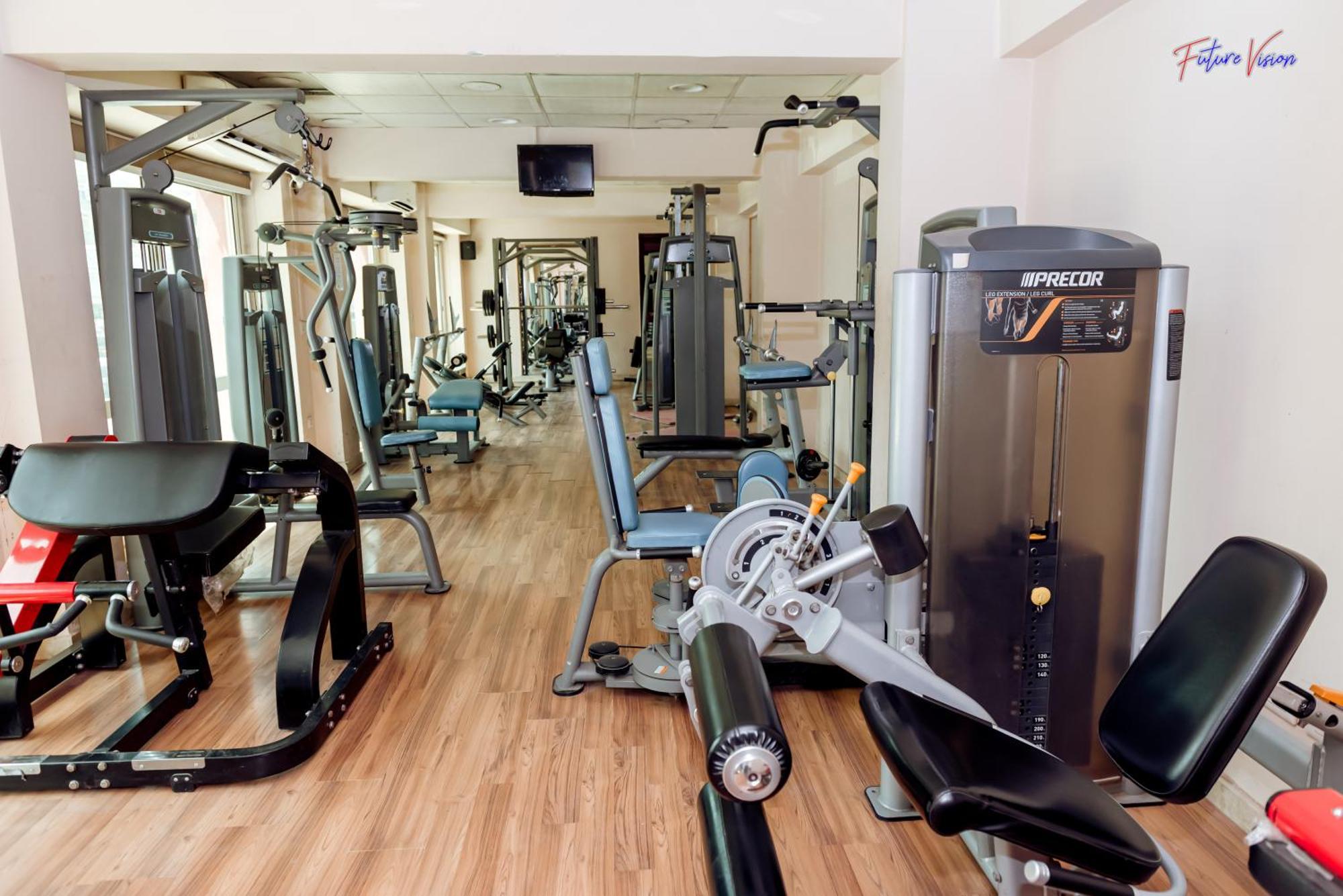 Rehana Plaza Hotel Il Il Cairo Esterno foto The gym at the hotel