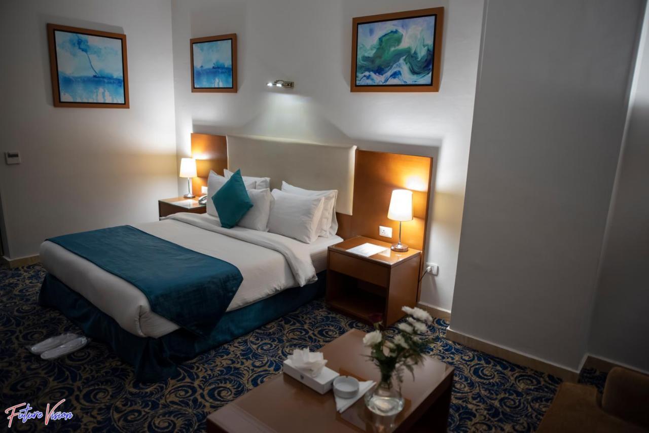Rehana Plaza Hotel Il Il Cairo Esterno foto A room at the hotel